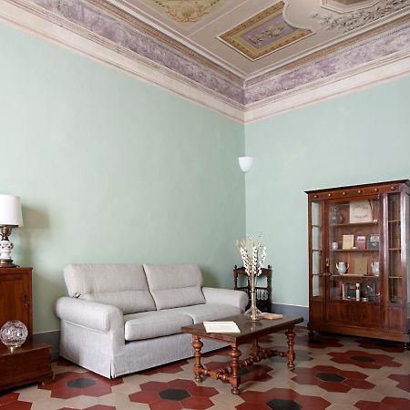 Almadelena Guest House Pisa Exterior photo